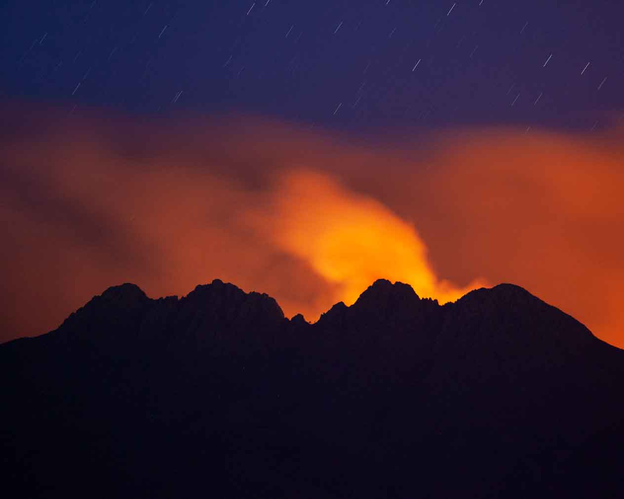 The Bush Fire in the Four Peaks Wilderness, Arizona
