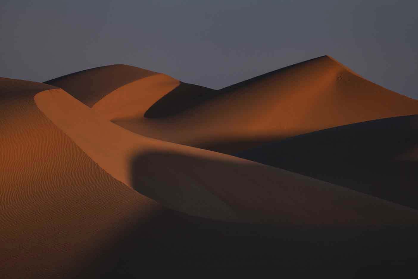 Imperial Sand Dunes (a.k.a., Glamis Dunes or Algodones Dunes) in the southern California desert